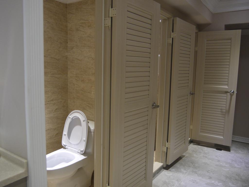 橙舍太空艙 Tw Capsule Hostel Taipei Exteriör bild